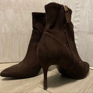 Heel booties